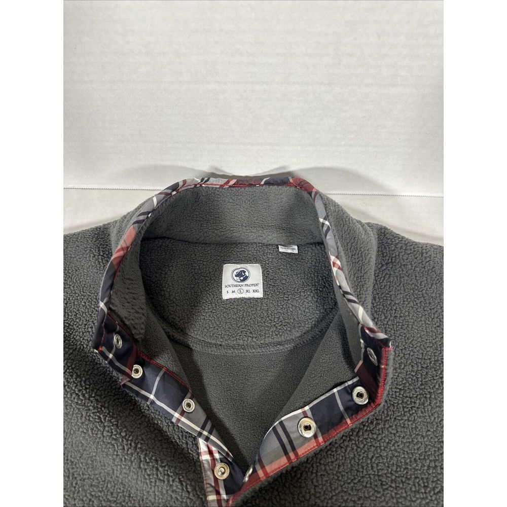 SOUTHERN PROPER Men's Fleece Pullover With Snap‎ Buttons Size L Gray Plaid